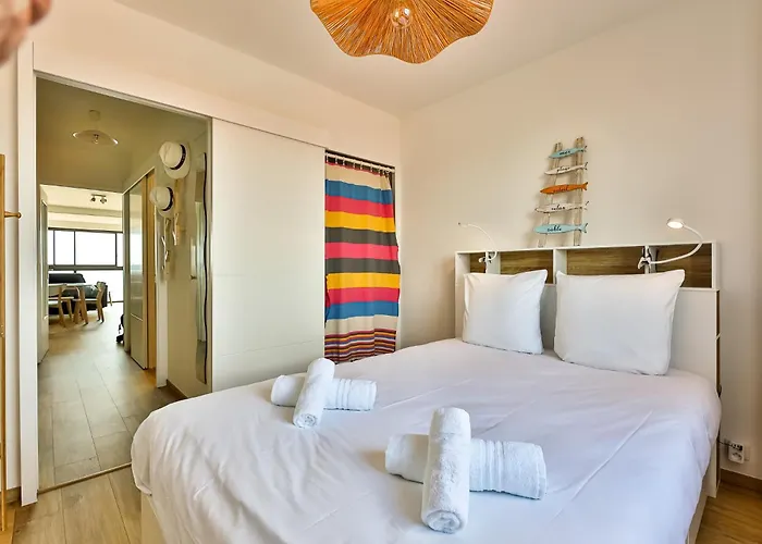Appartement Au Pied De La Plage, Vue Imprenable Sur La Mer